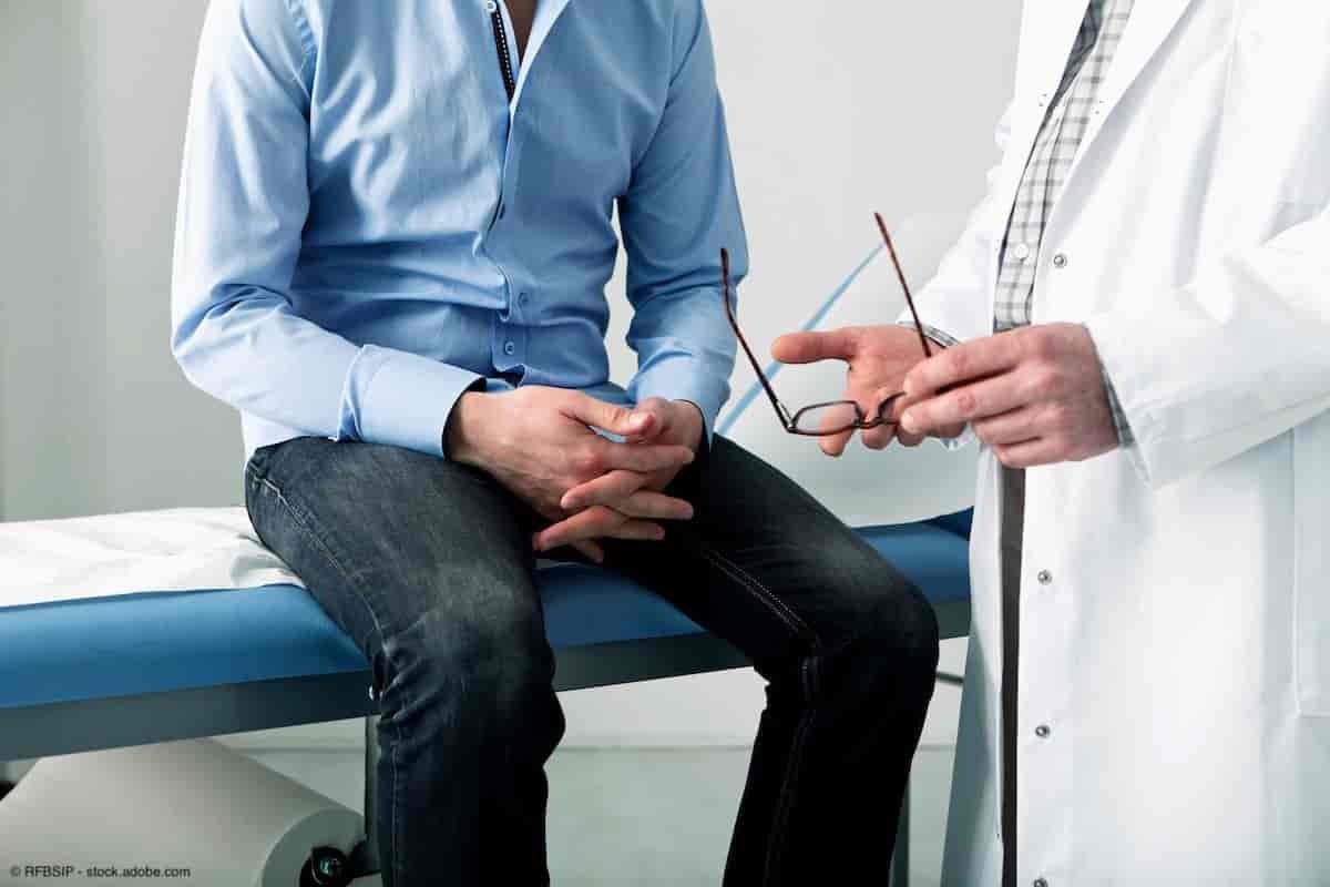 Man talking with a doctor | Image Credit: © RFBSIP - stock.adobe.com